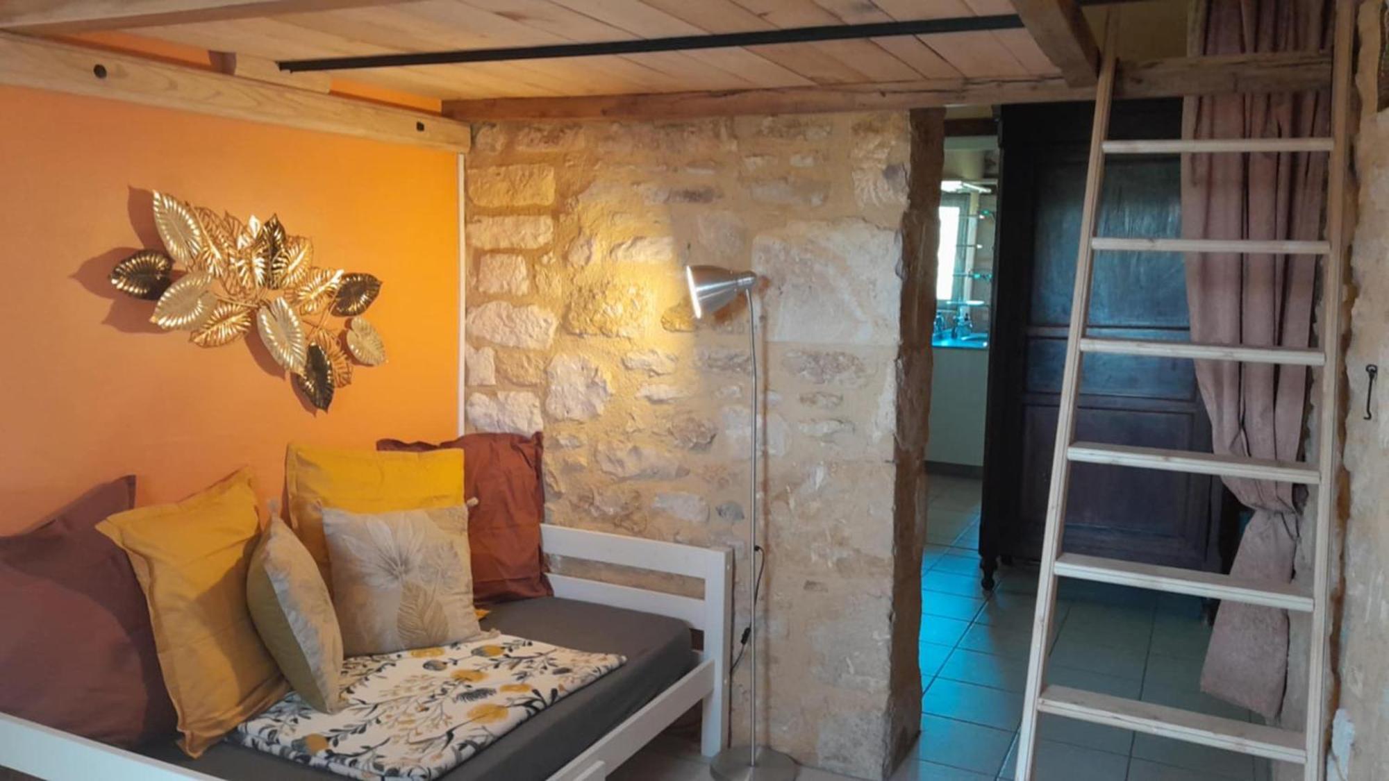 Gite Lot'Ivier Piscine Nature Lot Montayral Екстер'єр фото